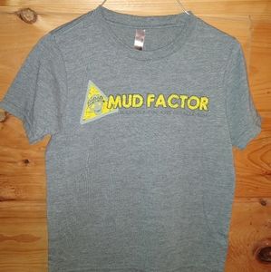 Mud Factor grey t-shirt with skull on back